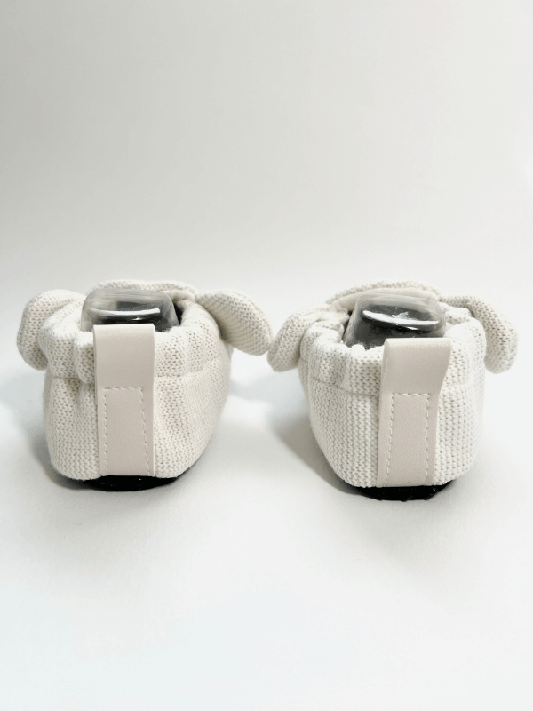 Beyaz tavşan desenli bebek patikler  - ikili set görünüm