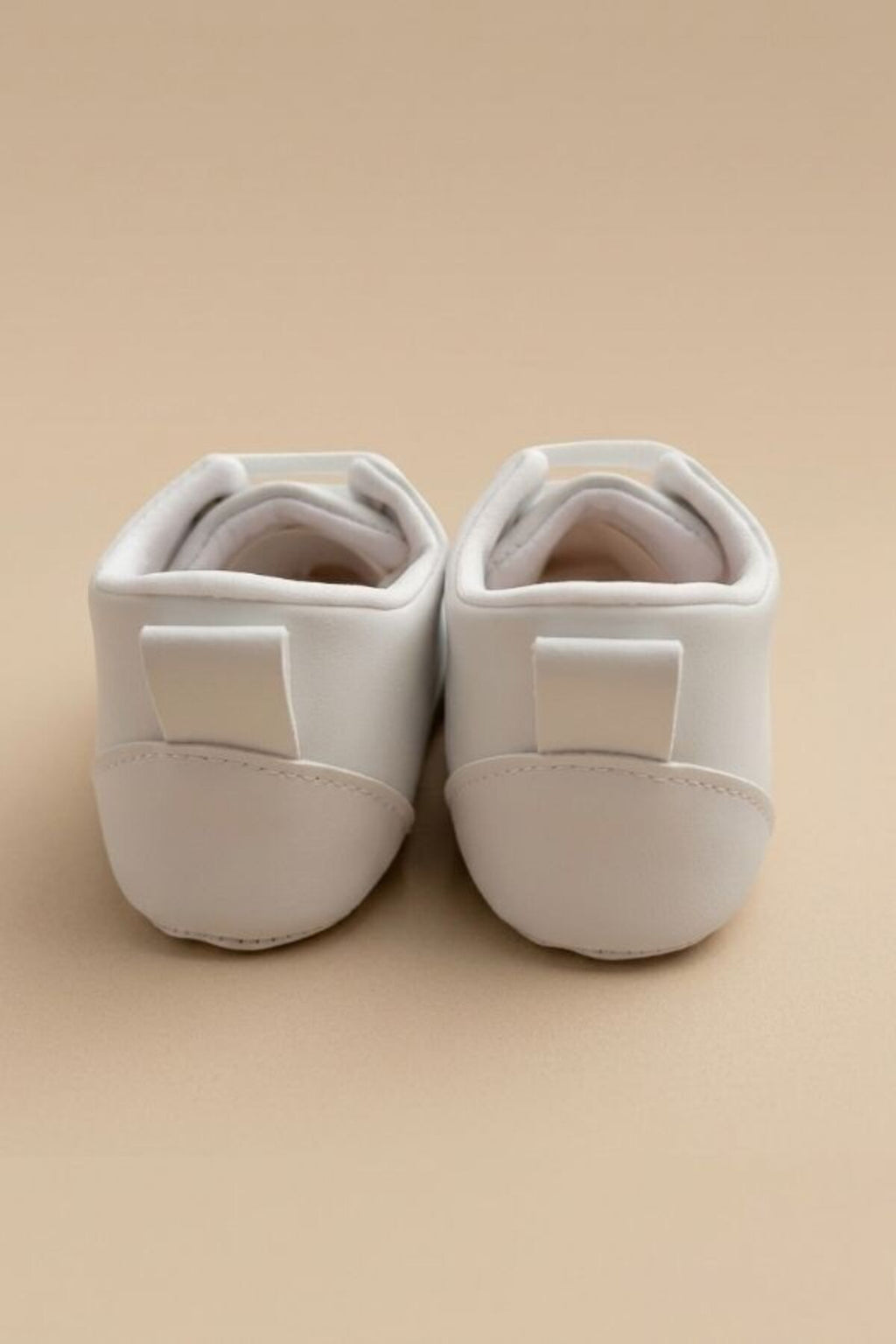 Beyaz Topuk Detaylı Bebek Sneaker