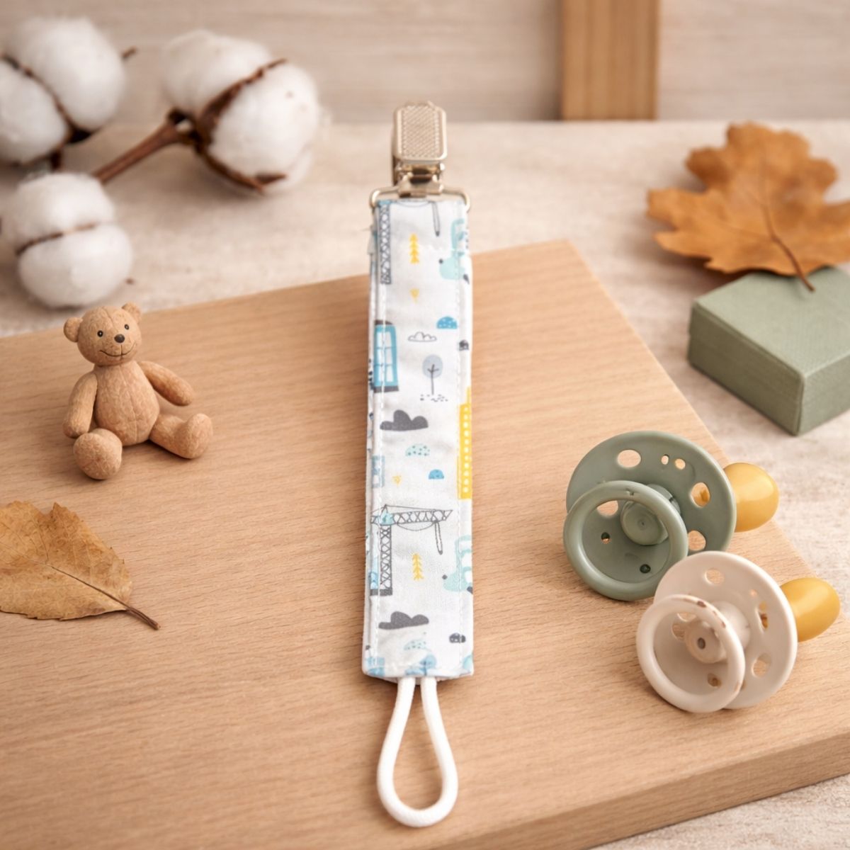 bulut desenli emzik askısı 