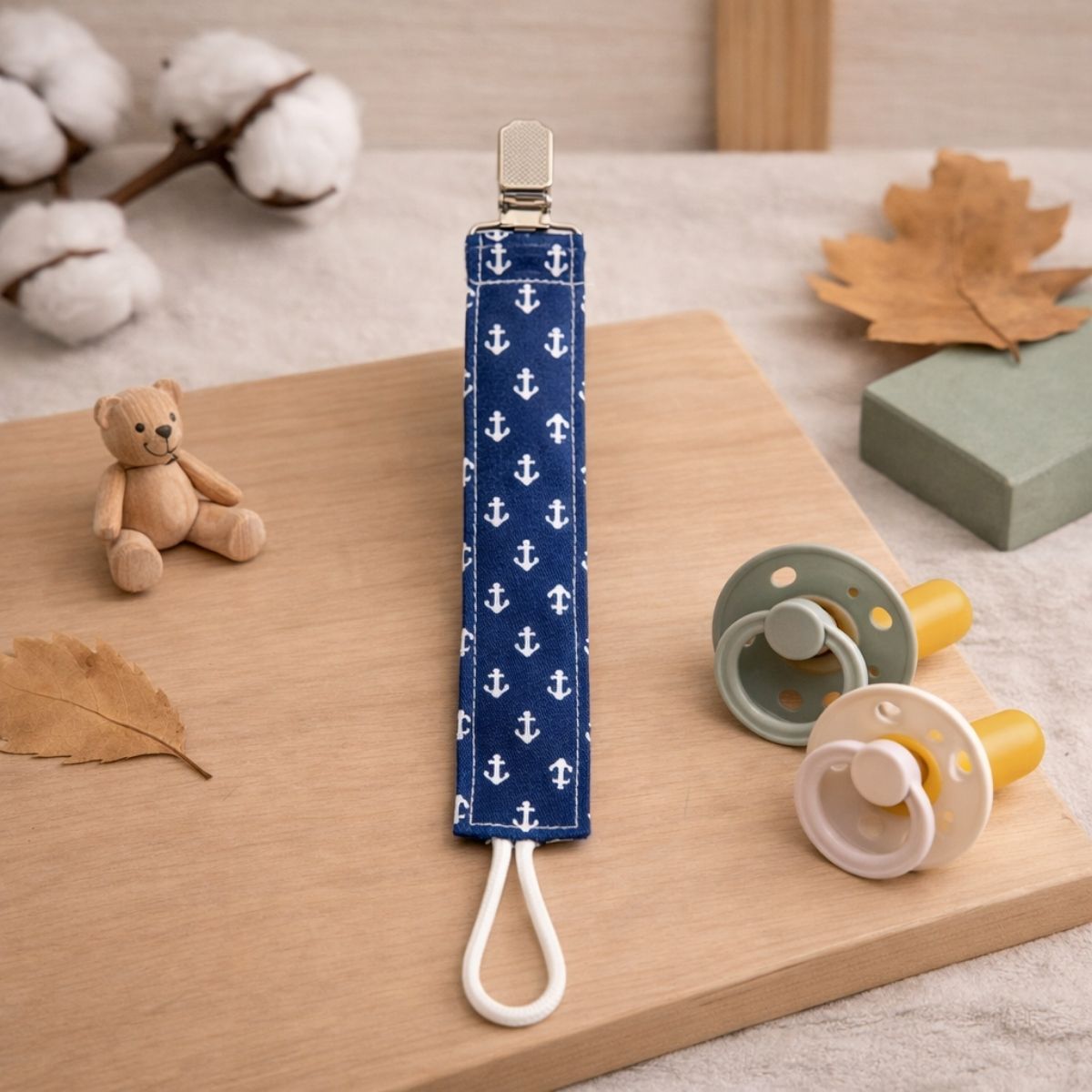 lacivert emzik askısı