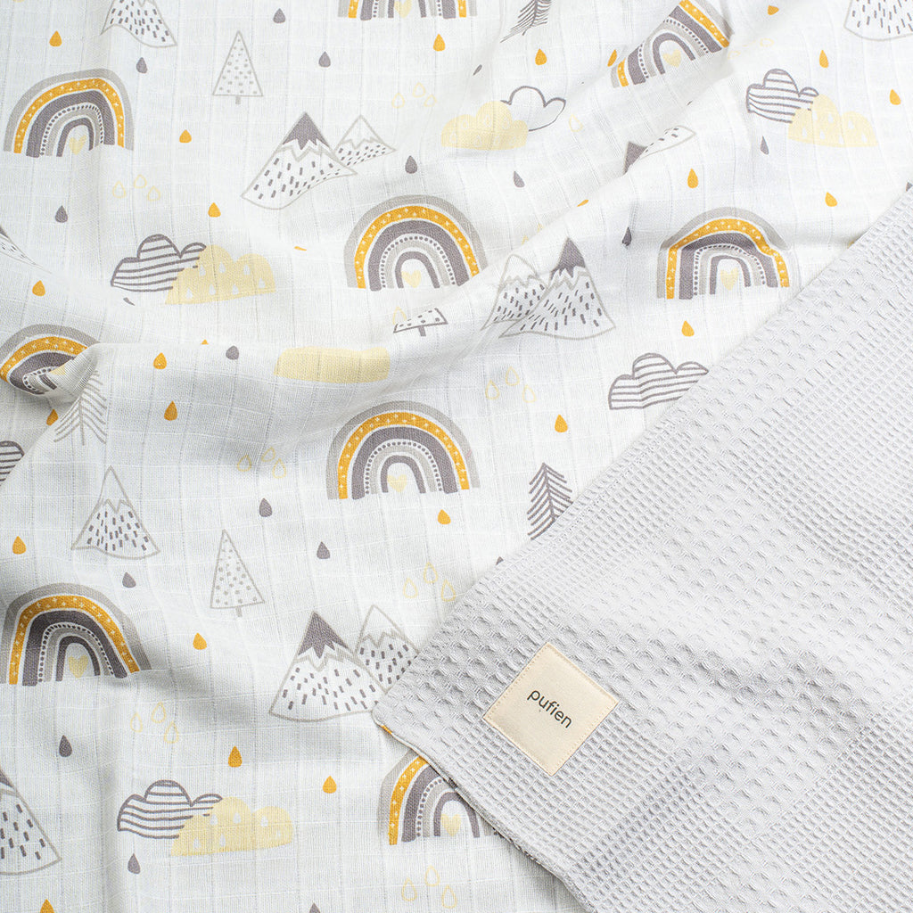 Gri waffle örtü, dağ ve gökkuşağı desenli örtü