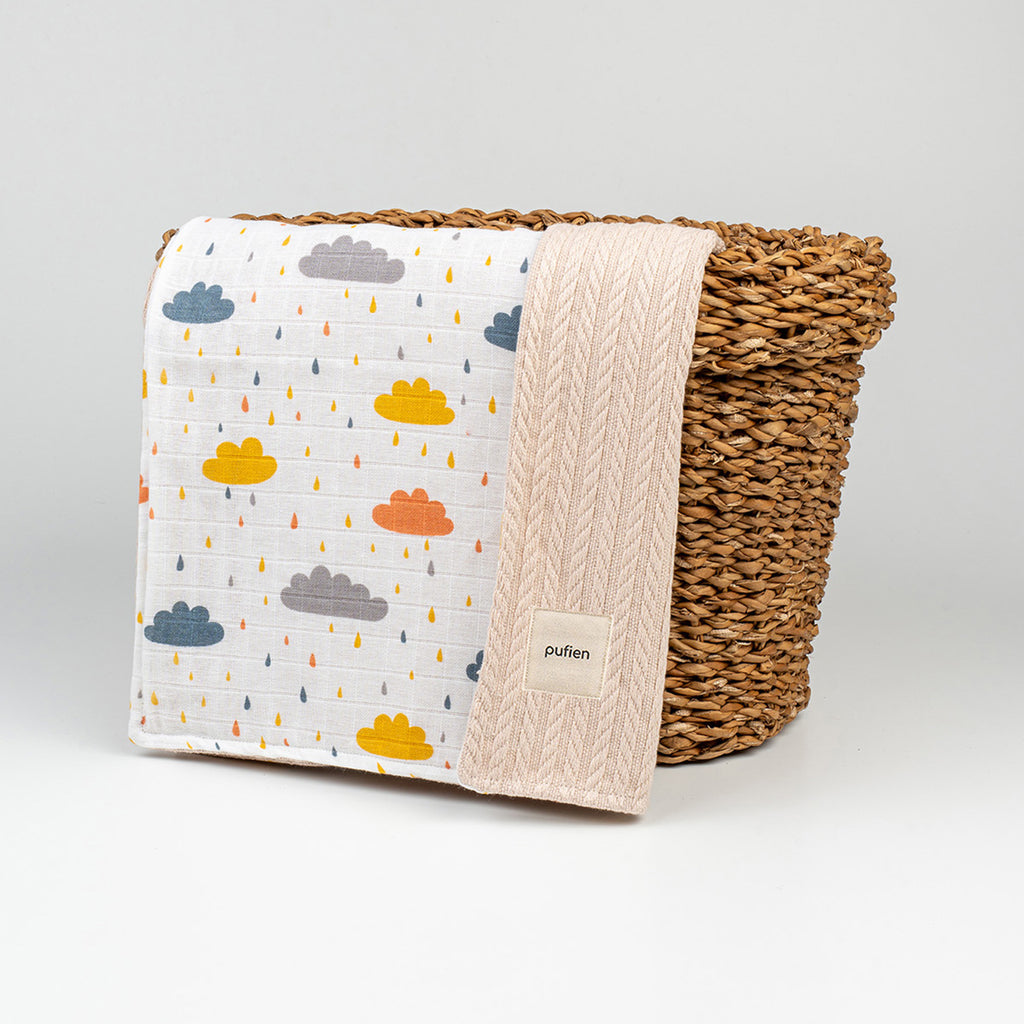 Bej turuncu bulut desenli örgü örtü, 90x90 cm