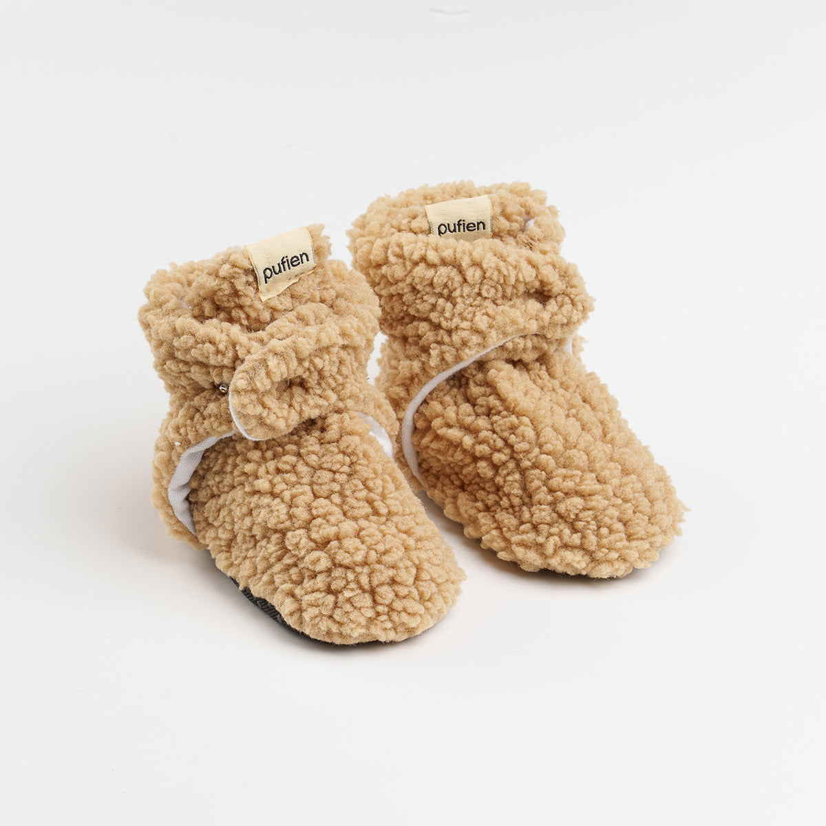 bej pofuduk peluş patik