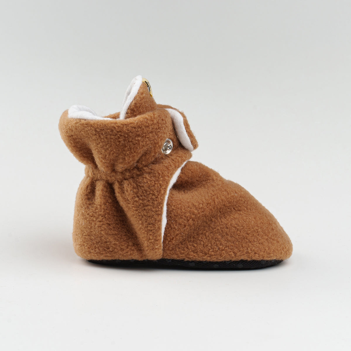 kahverengi polar yandan görünüm