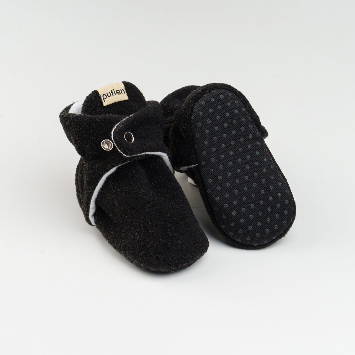 kaydırmaz siyah polar panduf 