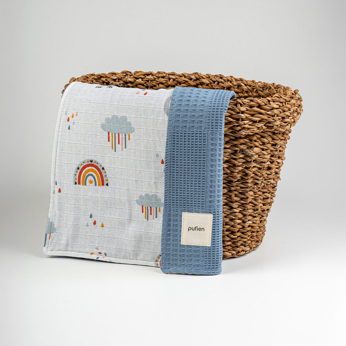 Bulut desenli indigo müslin waffle örtü