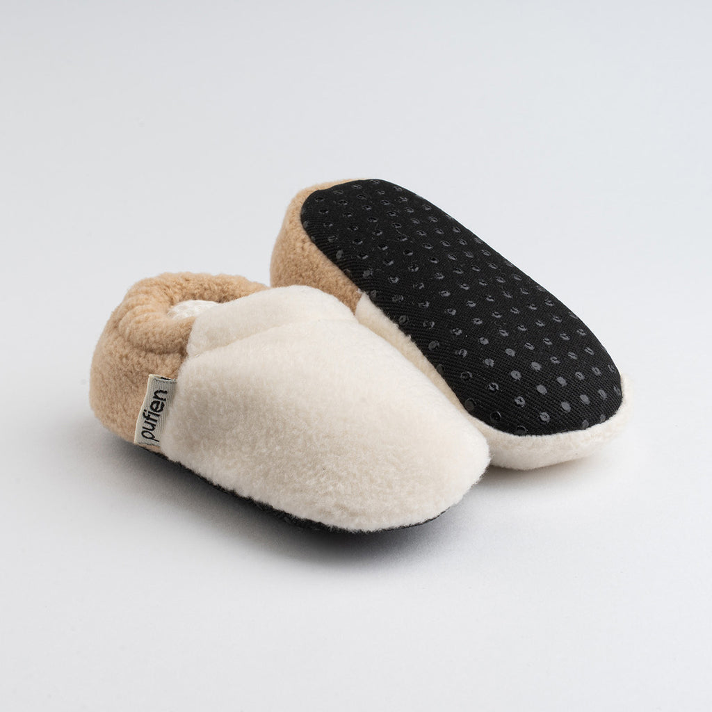 kaydırmaz kısa bej - beyaz polar patik