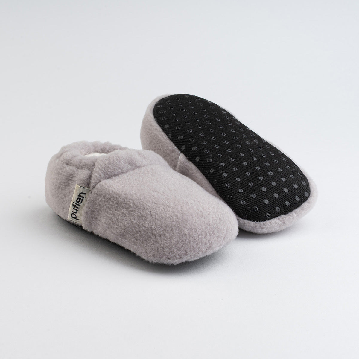 kaydırmaz kısa gri polar patik 