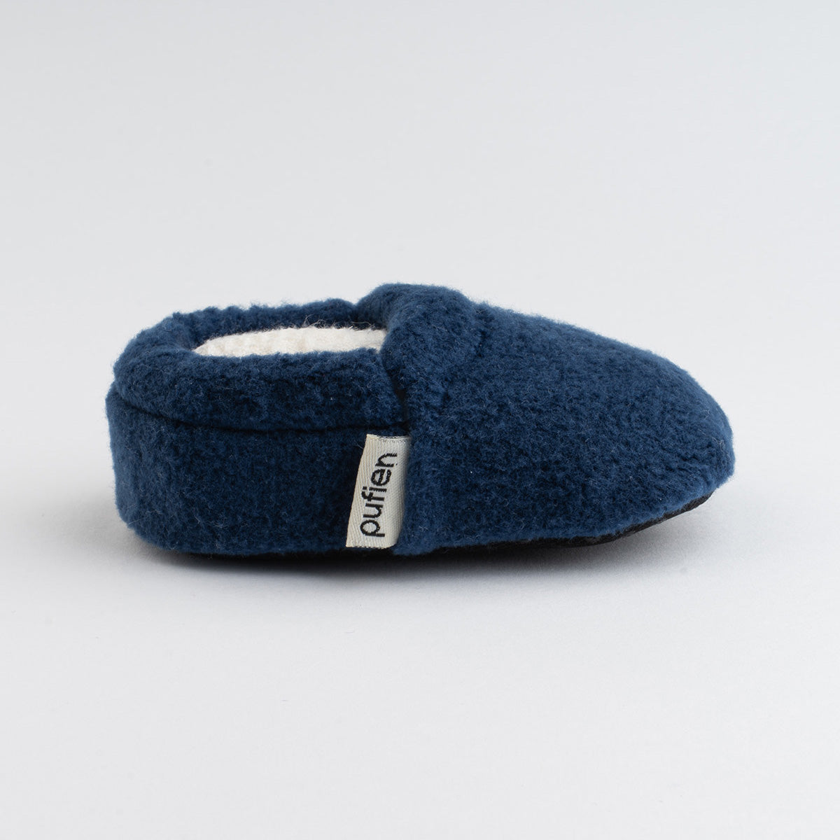 lacivert kısa polar patik yandan görünüm