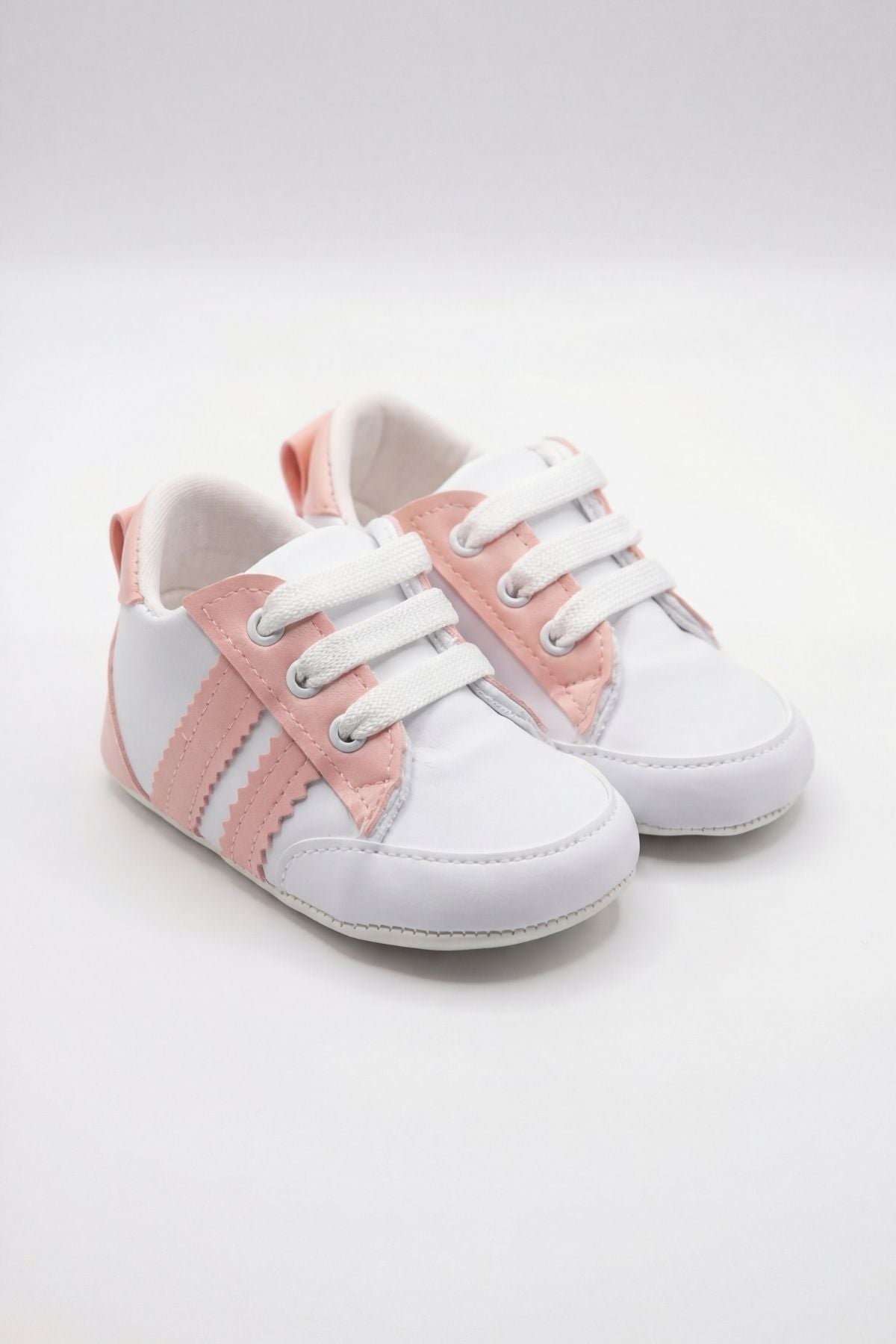 Beyaz Yeşil Çizgili Bağcıklı Bebek Sneaker Ayakkabı — Pembe