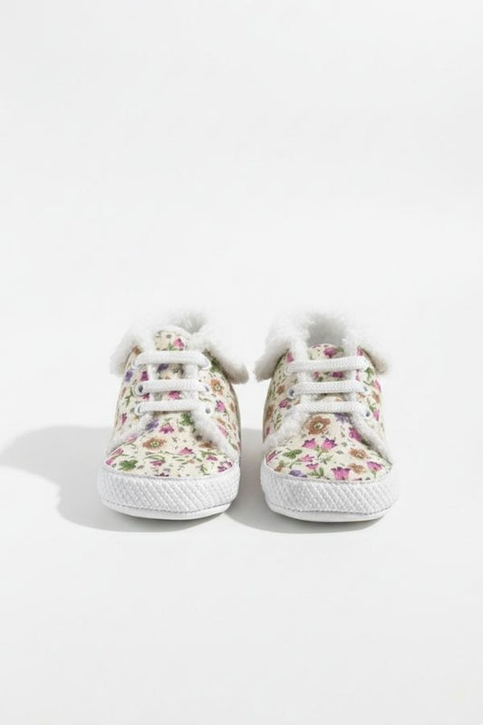 Gül Desenli Kumaş Bebek Ayakkabısı