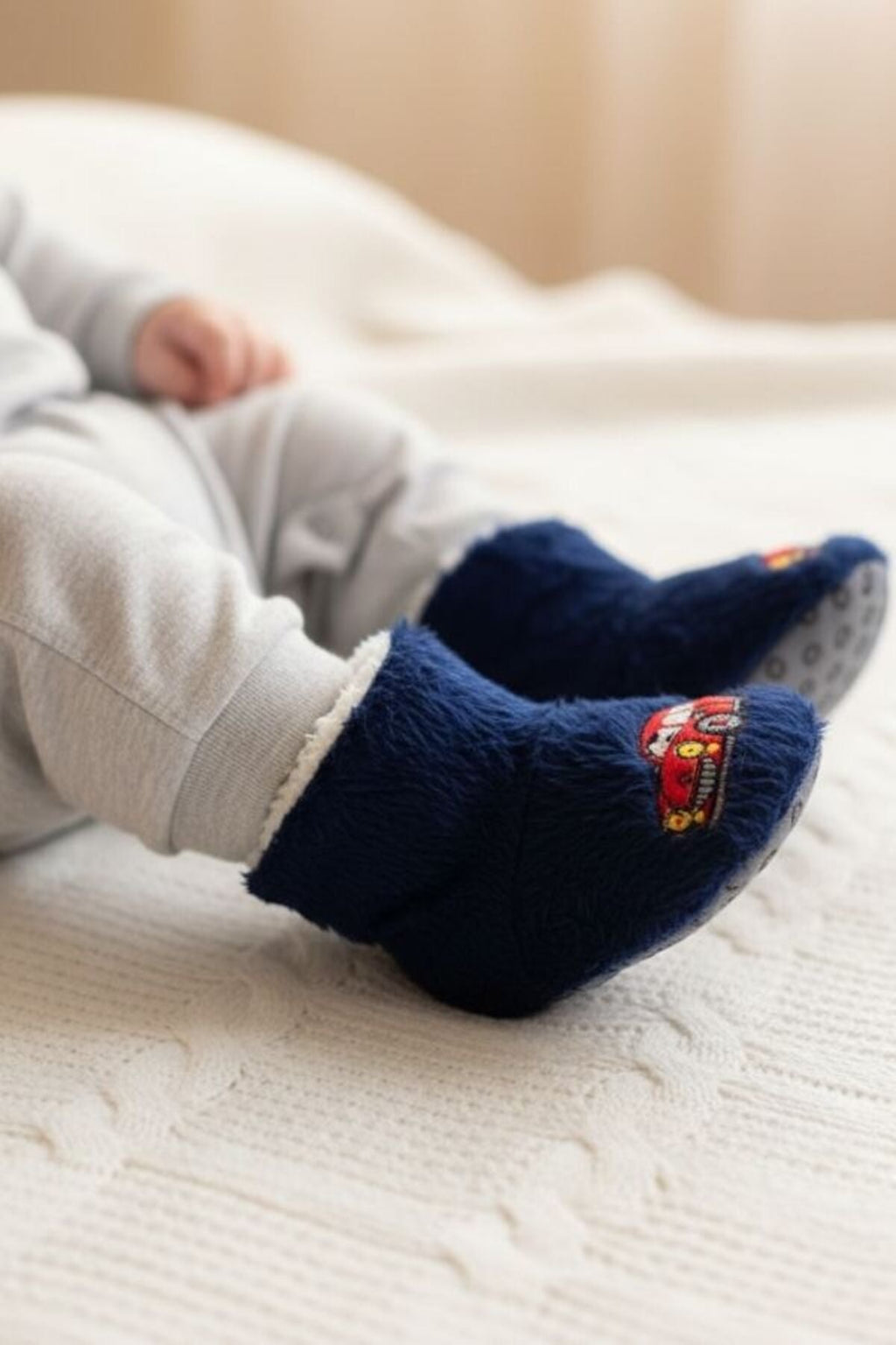 Çocuk Panduf, Bebek Ev Botu, Araba Desenli Sevimli Nakışlı Bebek Panduf - PufienPanduf