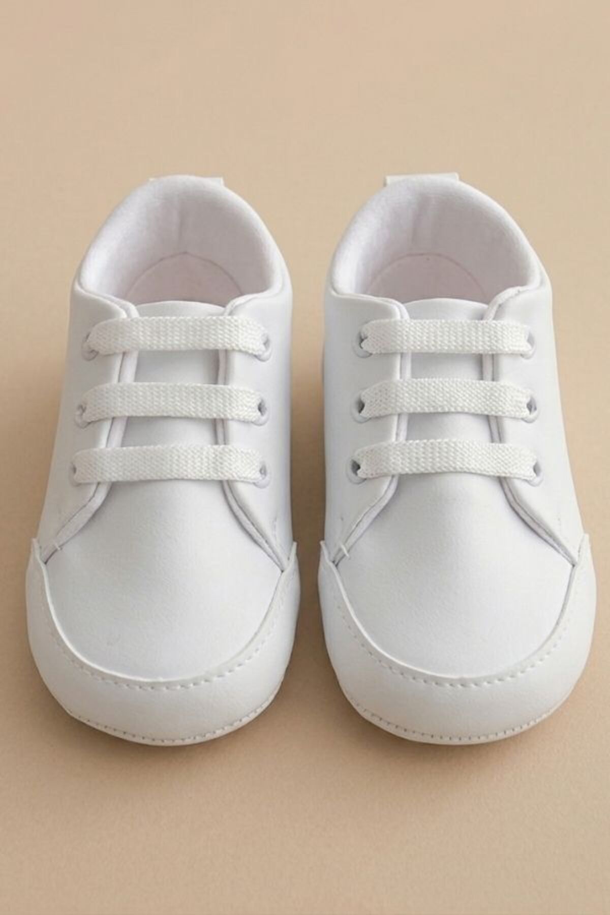 Beyaz Topuk Detaylı Bebek Sneaker