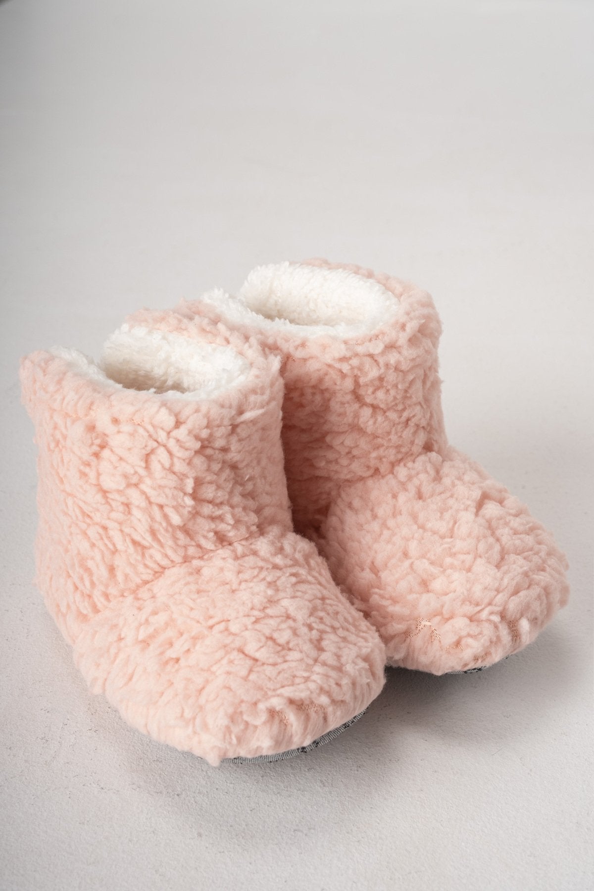 Kuzu Peluş Çocuk Ev Botu — Pembe