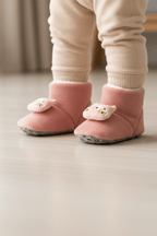 Pembe Zilli Ayıcık Detaylı Kaydırmaz Bebek Ev Botu - Pufien