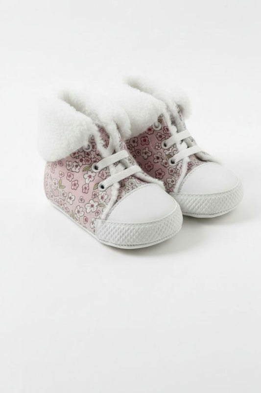 Çiçek Desenli Kumaş Bebek Ayakkabısı