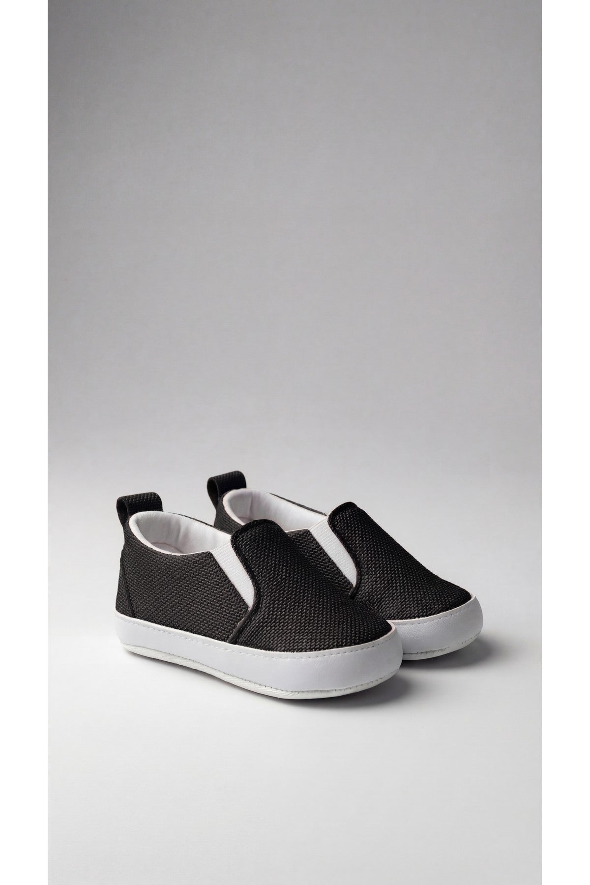 Slip-On Bebek Ayakkabı - Pufien — Siyah