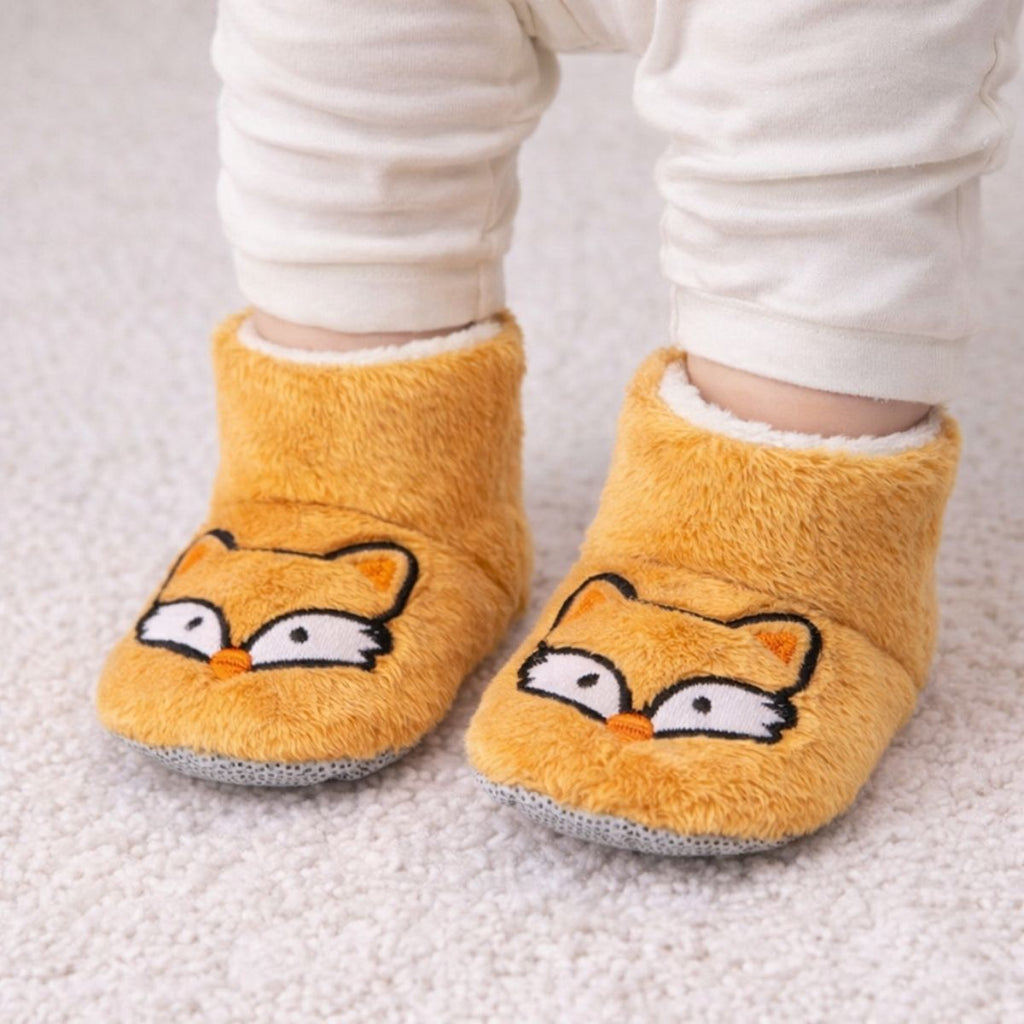 Tilki Desenli Peluş Ev Botu - Pufien